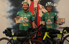 Azrul Ananda CEO Persebaya Tuntaskan Gowes 1.500 Kilometer dalam Bentang Jawa 2025 BERITA WUKONG778 MUSIC