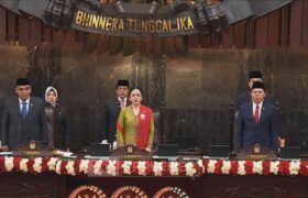Di Sidang Tahunan, Puan Maharani Tampil dengan Kebaya Hijau dan Selendang Merah Bermakna Perjuangan BERITA WUKONG778 MUSIC