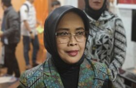 MK Beri Waktu 2 Tahun untuk Tindak Lanjuti Putusan Wamen Rangkap Jabatan BERITA WUKONG778 MUSIC