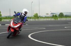 Astra Motor NTB Kombinasikan Tips Berkendara Cegah Kecelakaan BERITA WUKONG778 MUSIC
