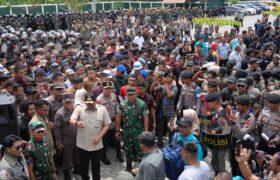 Tim gabungan Polda Sumut, Kodam I/BB dan Pemprov Sumut Rubuhkan THM Marcopolo – Website Resmi Tribratanews Polda Sumut BERITA WUKONG778 MUSIC