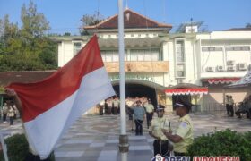Joko Pimpin Upacara 17 Agustus di GL Zoo BERITA WUKONG778 MUSIC