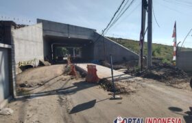 Material Berserakan dan Jalan Rusak, Proyek Paiton Disinyalir Ditinggal Kabur BERITA WUKONG778 MUSIC