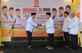 Muswil VI DPW PKS DIY Berikan Apresiasi kepada Kader Berprestasi BERITA WUKONG778 MUSIC