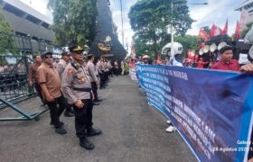 Apresiasi Polda Jateng atas Aksi Buruh di Gubernuran yang Berlangsung Tertib BERITA WUKONG778 MUSIC