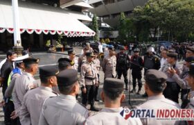 977 Polisi Disiagakan, Amankan Aksi Unjuk Rasa Buruh di Semarang BERITA WUKONG778 MUSIC