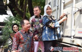 Pemkab Sidoarjo Dukung Ekspor Perdana Krupuk Udang Finna ke Malaysia BERITA WUKONG778 MUSIC