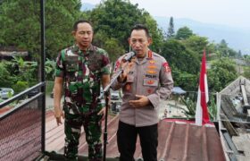 Kapolri dan Panglima TNI Siapkan Langkah Tegas Atasi Aksi Anarkis, Pastikan Pemulihan Keamanan Nasional BERITA WUKONG778 MUSIC