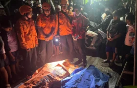 Sejumlah Pemancing Dihantam Ombak di Semarang, Dua Meninggal Dunia BERITA WUKONG778 MUSIC