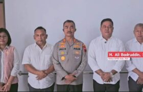 Ketua DPRD Pati Jenguk Korban Aksi 13 Agustus BERITA WUKONG778 MUSIC