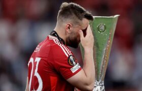 Kalah Adu Penalti Dari Tim Divisi Empat, MU Tersingkir dari Piala Liga Inggris BERITA WUKONG778 MUSIC