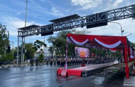 Polrestabes Surabaya Gelar Gladi Hari Juang Polri di Jalan Polisi Istimewa, Lalin Sempat Padat BERITA WUKONG778 MUSIC