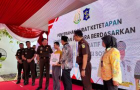 Pemkot Surabaya Beri Bantuan Usaha ke 11 Pelaku Pidana yang Dapat RJ Kejaksaan BERITA WUKONG778 MUSIC