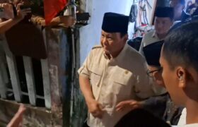 Prabowo Presiden Berkunjung ke Rumah Keluarga Affan Driver Ojol yang Meninggal Dilindas Rantis Brimob BERITA WUKONG778 MUSIC