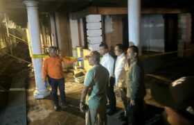 Kebakaran Grahadi Diduga Akibat Bom Molotov, Polisi Buru Pelaku BERITA WUKONG778 MUSIC