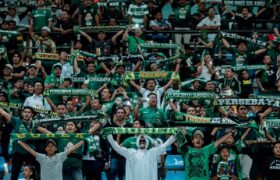 Azrul Ananda CEO Persebaya Serukan Bonek untuk Jaga Solidaritas BERITA WUKONG778 MUSIC