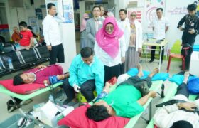 Ketua PMI Pati Pantau Donor Darah di RSU Fastabiq PKU Muhammadiyah, Targetkan 200 Kantong BERITA WUKONG778 MUSIC