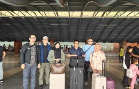 Kemlu RI Fasilitasi Pemulangan 17 WNI dari Nepal Pascakerusuhan BERITA WUKONG778 MUSIC