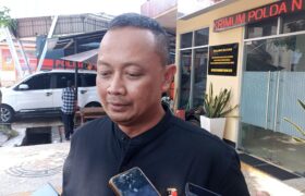 Polisi Bantah Halangi Kuasa Hukum Jenguk Tersangka Perusakan Mapolda BERITA WUKONG778 MUSIC
