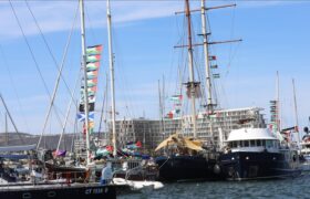 Kapal Tunisia Pertama Ikut Gabung Armada Besar Flotilla untuk Terobos Blokade Israel BERITA WUKONG778 MUSIC