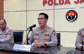 Polda Jatim Tangkap Pelaku Pembakaran Gedung Grahadi dan Polsek Tegalsari BERITA WUKONG778 MUSIC