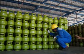 Jamin Stok Libur Panjang, Pertamina Tambah Pasokan 76 Ribu Tabung LPG 3 Kg BERITA WUKONG778 MUSIC