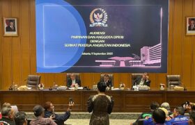 Audiensi dengan Pimpinan DPR, Rieke Diah Pitaloka Usulkan Perpres Jaminan Sosial Bagi Ojol BERITA WUKONG778 MUSIC