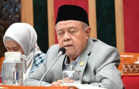 DPR Minta Rencana Prabowo Bangun 500 Sekolah Rakyat Dievaluasi Berkala BERITA WUKONG778 MUSIC