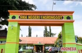 SMAN 1 Ngronggot Klarifikasi Isu Pungli : Hanya Sumbangan Sukarela BERITA WUKONG778 MUSIC