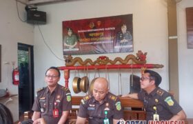 Kades Dadapan Ditahan Kejari Nganjuk BERITA WUKONG778 MUSIC