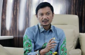 Polemik Pencopotan Kepala SMPN 1 Prabumulih, DPR Minta Kepala Daerah Tak Sewenang-wenang BERITA WUKONG778 MUSIC