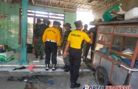 Kebersamaan TNI-Polri, Rumah Warga di Krian Disulap Lebih Layak Huni BERITA WUKONG778 MUSIC