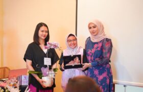 PLN UIP Nusa Tenggara Tegaskan Komitmen ESG Lewat Pemberdayaan Perempuan Tangguh BERITA WUKONG778 MUSIC