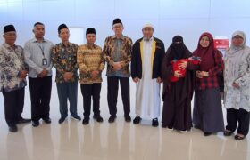 Jamaah Haji Kloter 83 yang Lahirkan Bayi di Makkah, Telah Tiba di Indonesia BERITA WUKONG778 MUSIC