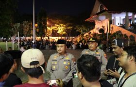 Polres Rembang Gandeng TNI, Dishub, PMI dan Damkar Amankan Aksi Damai Mahasiswa BERITA WUKONG778 MUSIC
