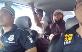 KPK Periksa Ustaz Khalid Basalamah sebagai Saksi Kasus Dugaan Korupsi Kuota Haji BERITA WUKONG778 MUSIC