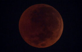 Fenomena Blood Moon 7–8 September 2025 Bisa Dilihat di Seluruh Indonesia BERITA WUKONG778 MUSIC